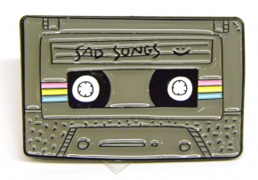 Pin Cinta cassette Sad Songs